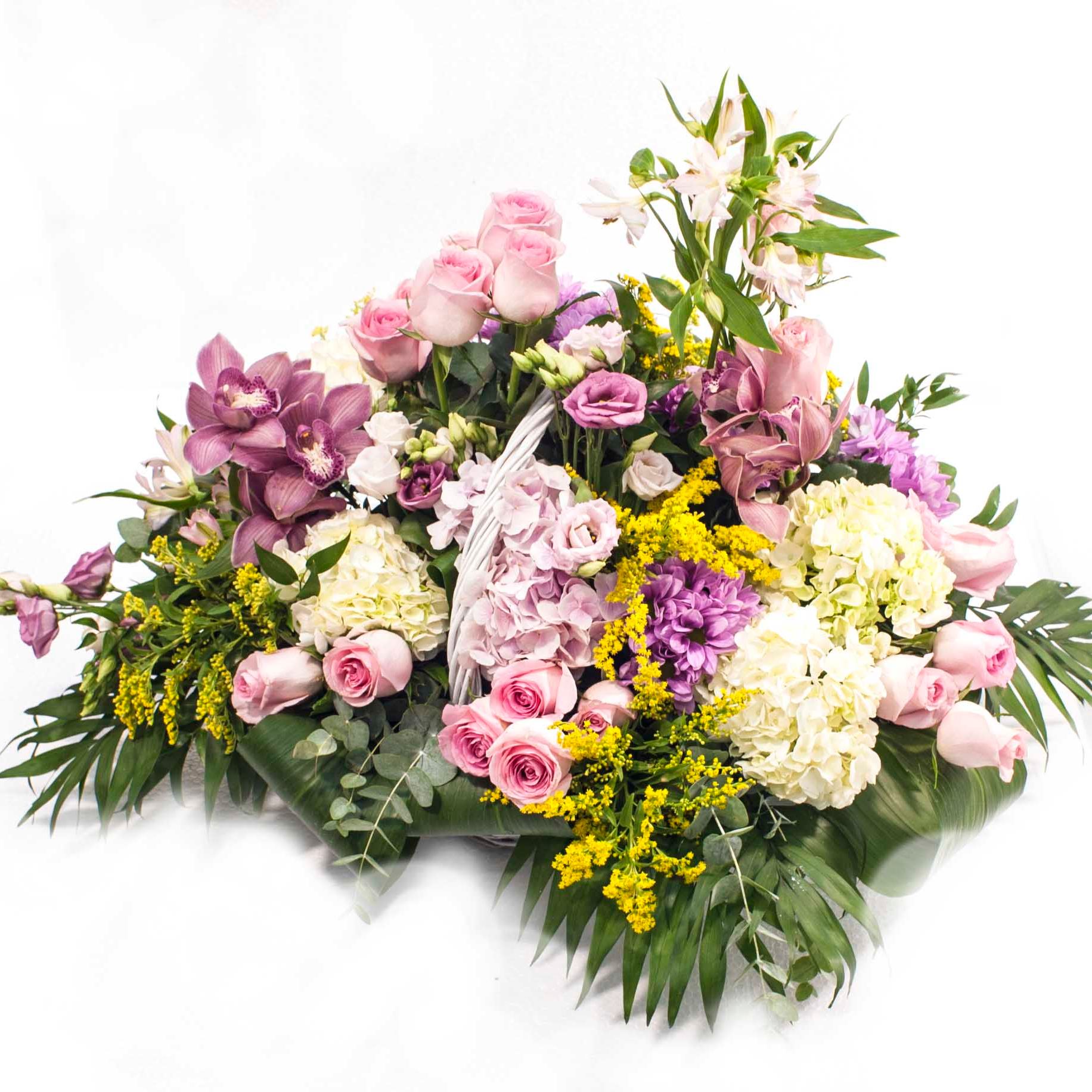 Dreamy Large flowers arrangement
